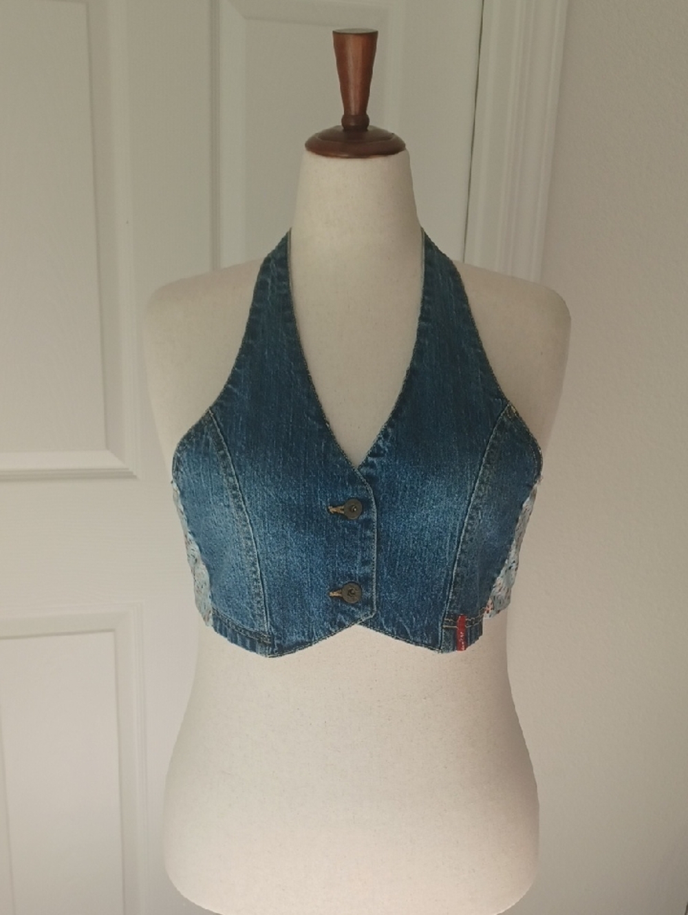 Levi's  Denim Halter Crop Top - Blue Large